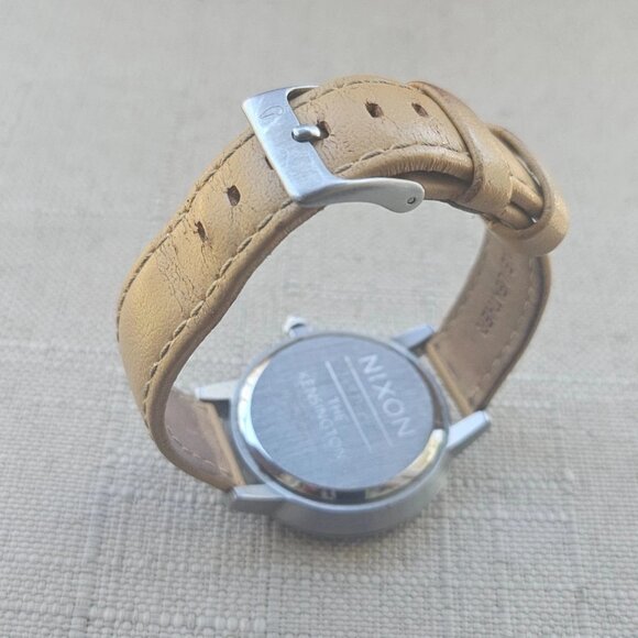 Nixon Women Wristwatch THE KENSINTON Analog Quartz Watch Leather Strap - Picture 11 of 11
